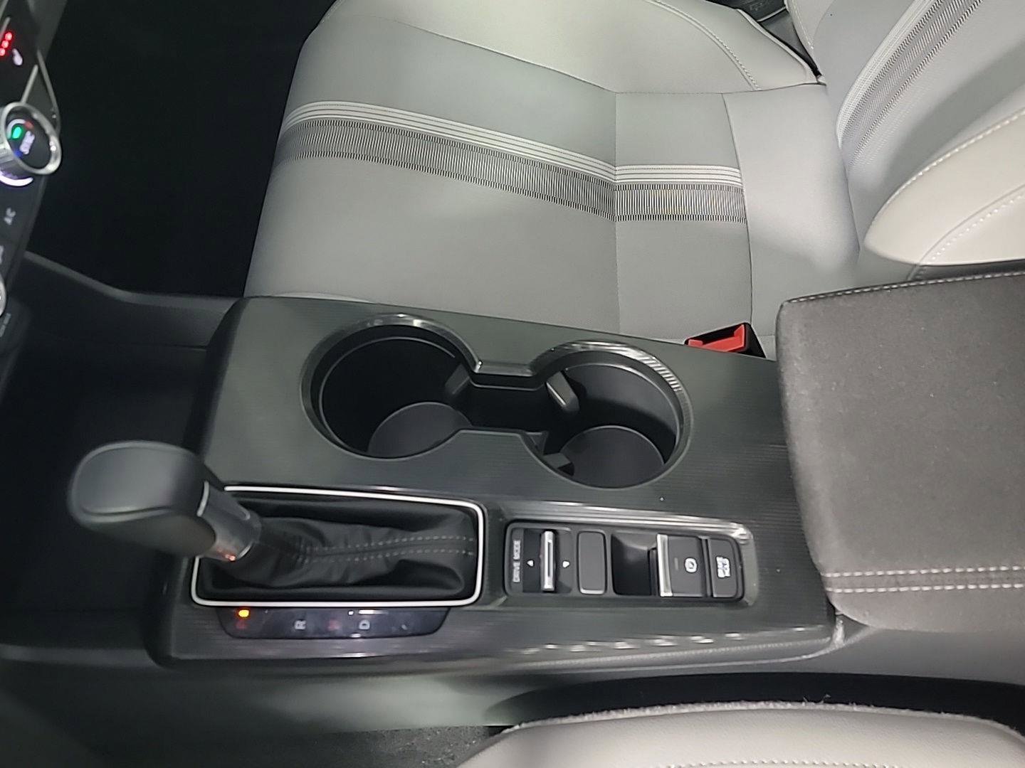 Certified 2025 Honda Civic Sport image 33