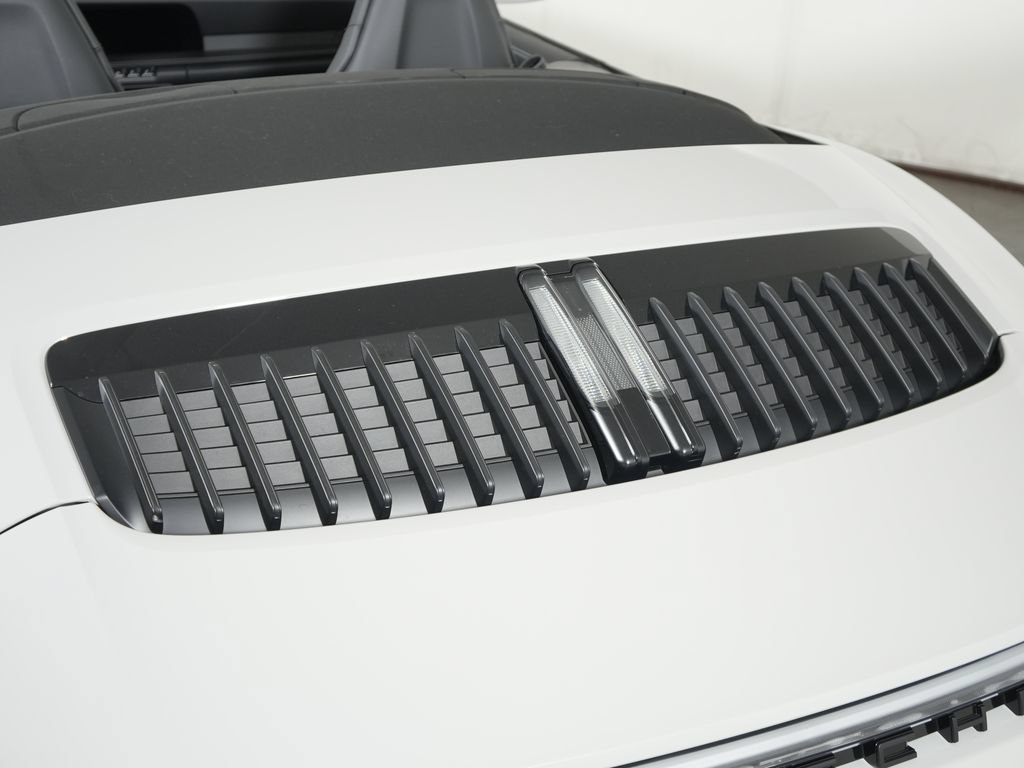 Certified 2022 Porsche 911 Carrera GTS RWD image 16