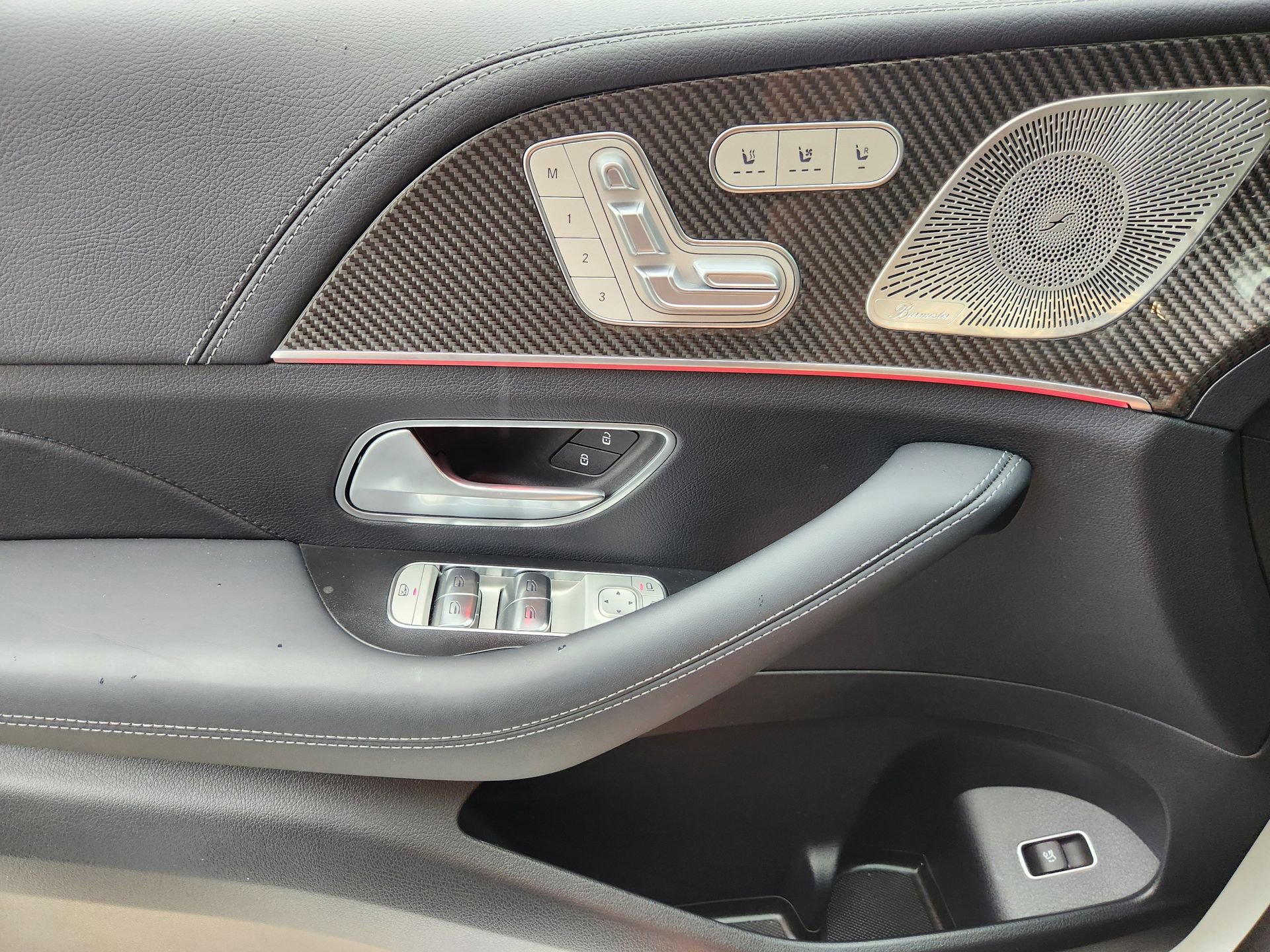 Used 2025 Mercedes-Benz GLE 53 AMG 4MATIC Coupe image 24