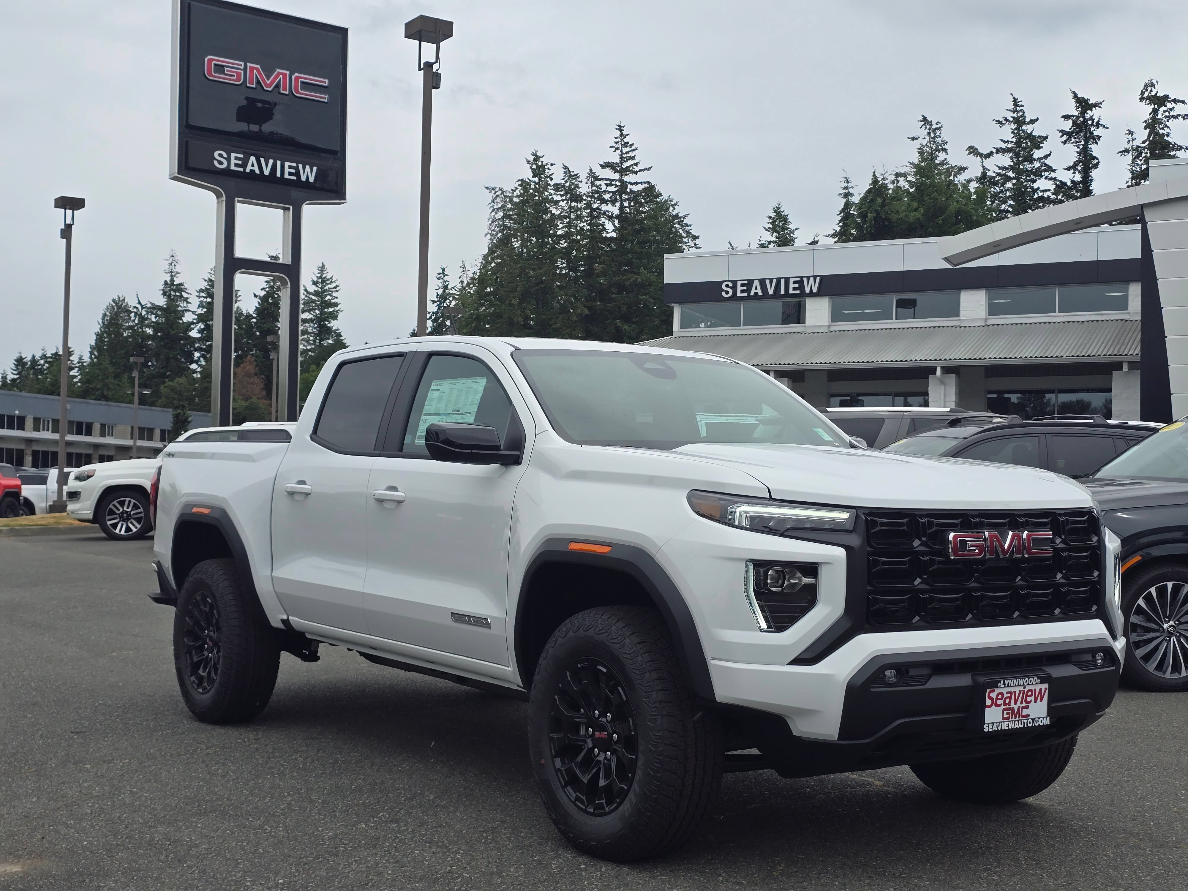 New 2026 GMC Canyon Elevation w/ Convenience Package