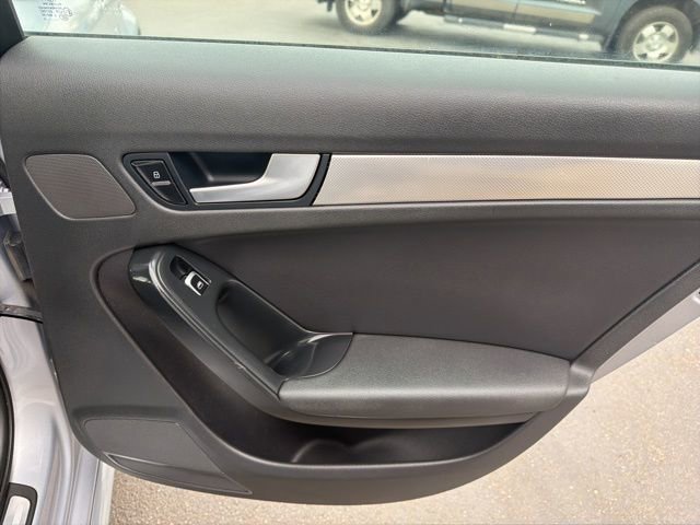 Used 2015 Audi A4 2.0T Premium image 31