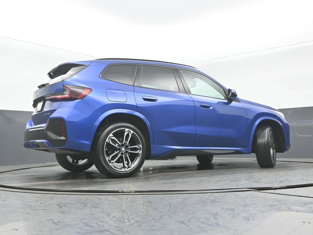 Used 2023 BMW X1 xDrive28i w/ Premium Package AWD/4WD image 31