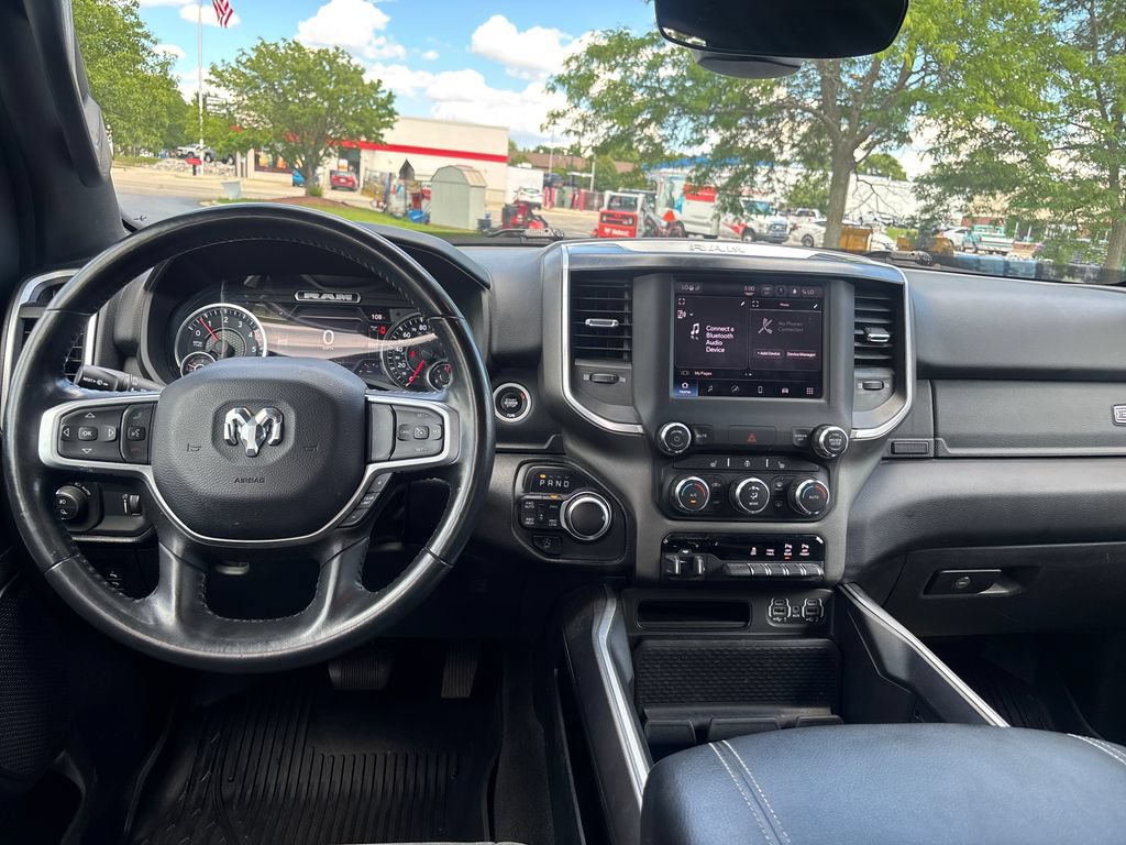Used 2022 RAM 1500 Big Horn AWD/4WD image 6