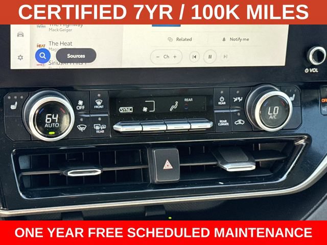 Used 2023 Toyota Highlander Bronze Edition FWD image 22