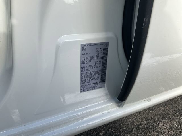 Certified 2024 Nissan Frontier PRO-4X image 38