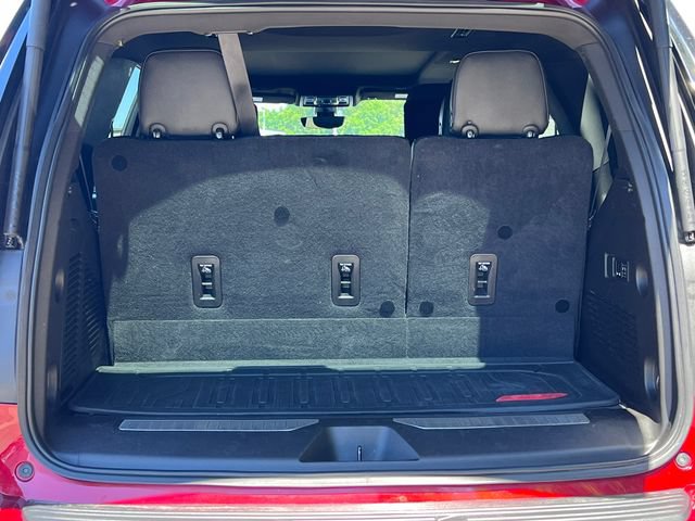 Used 2021 GMC Yukon Denali w/ Denali Premium Package AWD/4WD image 39