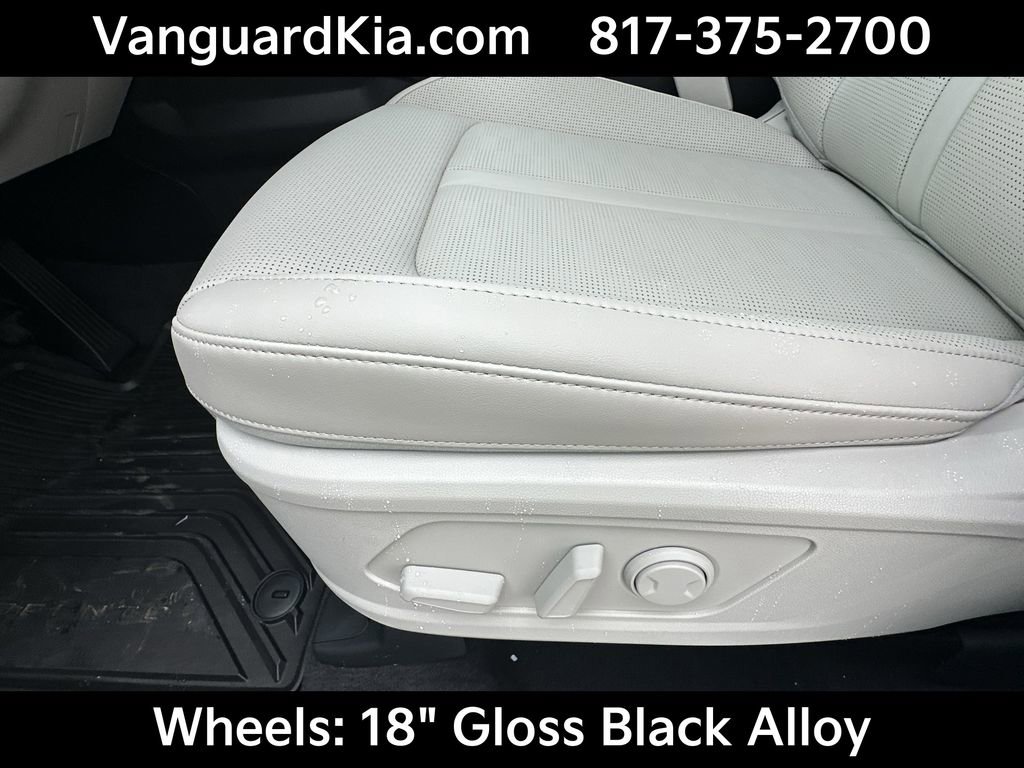 Certified 2026 Kia Sorento S image 16