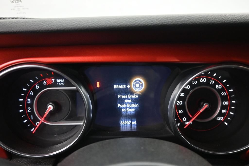 Used 2020 Jeep Wrangler Unlimited Rubicon AWD/4WD image 2