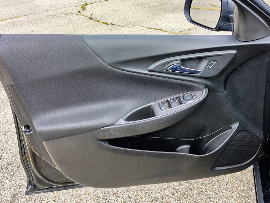 Used 2022 Chevrolet Malibu LT FWD image 13