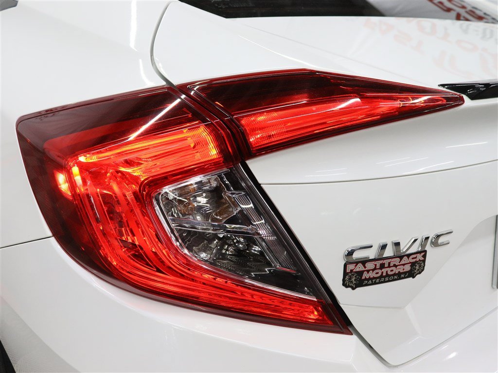 Used 2018 Honda Civic EX-T image 10