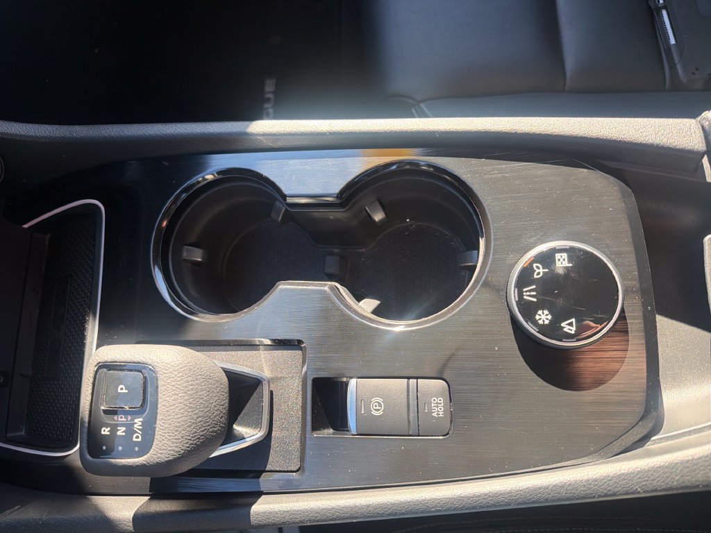 Used 2026 Nissan Rogue SL AWD/4WD image 18