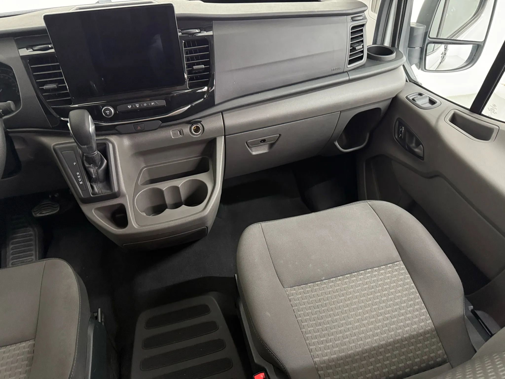 Used 2023 Ford Transit 350 XLT RWD image 12