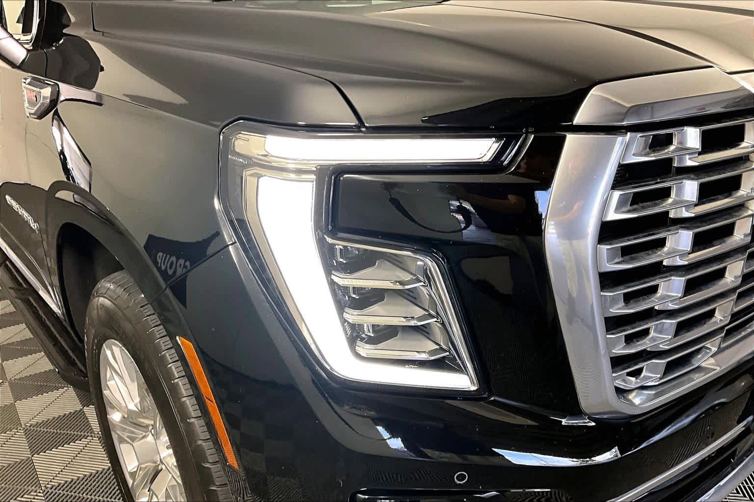 Certified 2025 GMC Yukon Denali AWD/4WD image 27