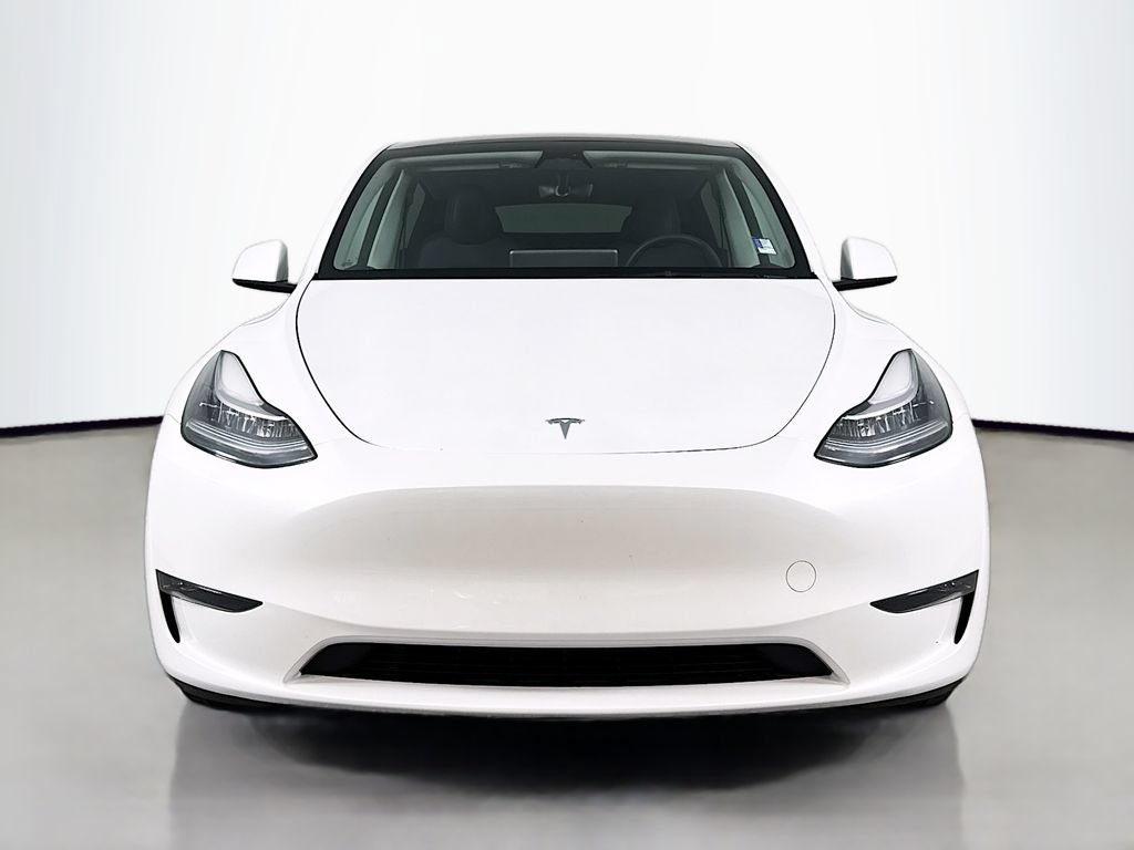 Used 2023 Tesla Model Y Long Range AWD/4WD image 2