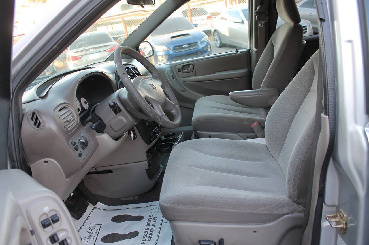 Used 2003 Dodge Grand Caravan Sport FWD image 21
