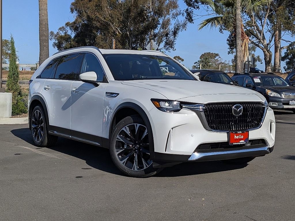 New 2026 MAZDA CX-90 Plug-In Hybrid w/ Premium Plus image 3