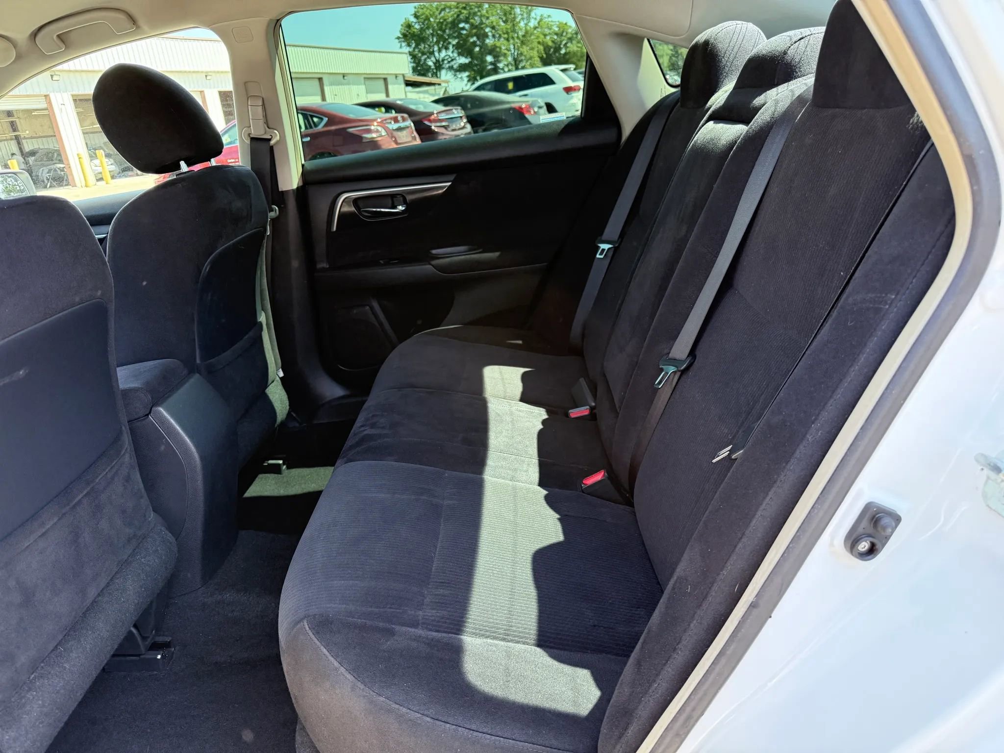Used 2013 Nissan Altima 2.5 S FWD image 21