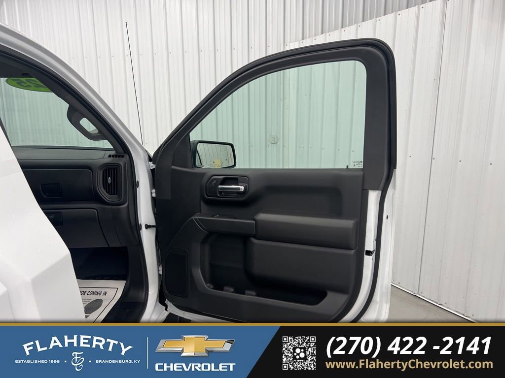 Used 2025 Chevrolet Silverado 1500 W/T image 10