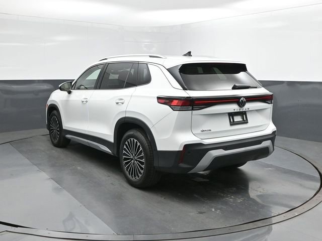 New 2026 Volkswagen Tiguan S image 5