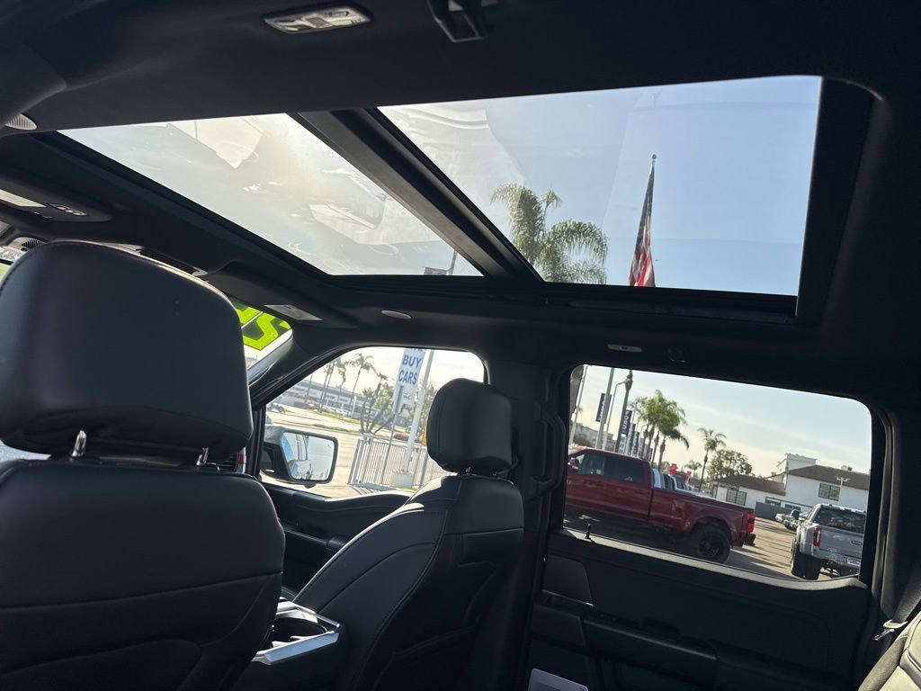 Used 2025 Ford F150 Raptor image 12