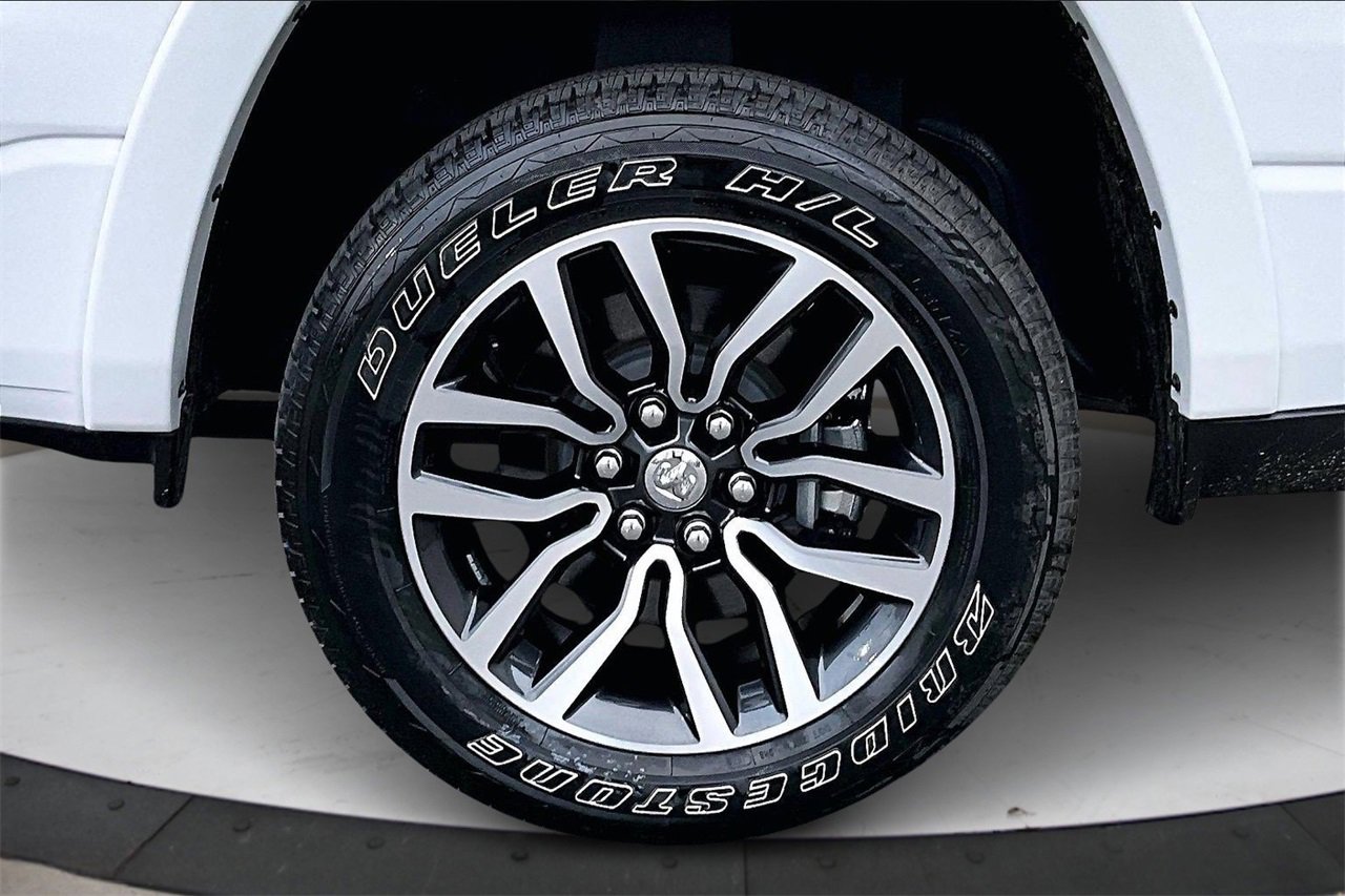 Certified 2025 RAM 1500 Limited w/ Trailer Tow Group image 36