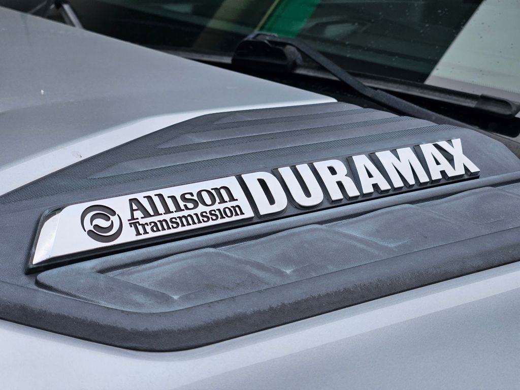 Used 2023 Chevrolet Silverado 2500 LTZ image 8