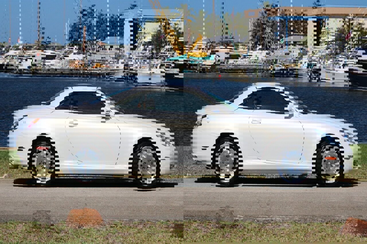 Used 2005 Lexus SC 430 Convertible image 7