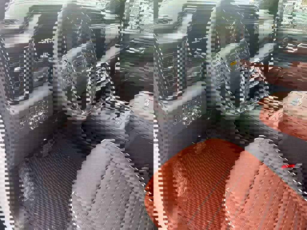 New 2026 GMC Sierra 2500 Denali Ultimate image 9