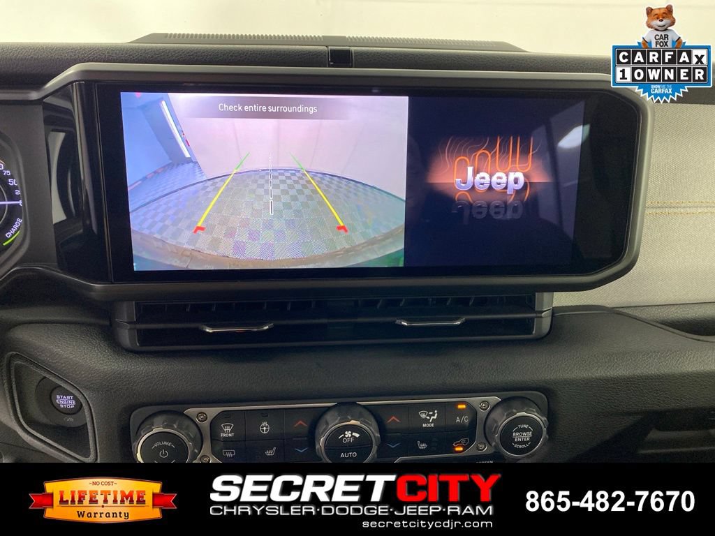 Used 2024 Jeep Wrangler Unlimited AWD/4WD image 22
