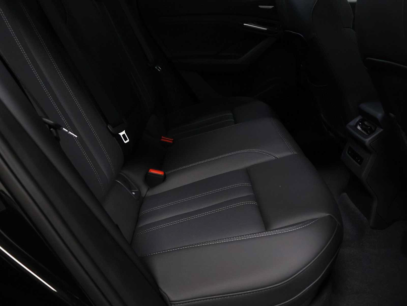 New 2027 Audi Q6 e-tron Premium Plus AWD/4WD image 35