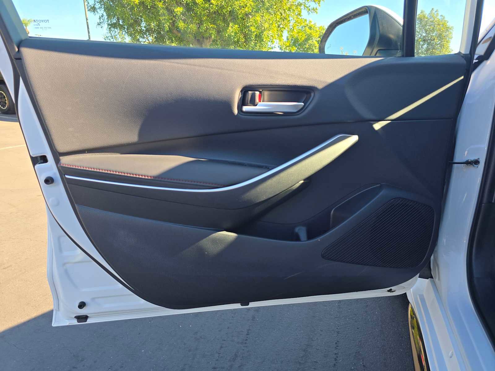 Certified 2024 Toyota Corolla SE image 21