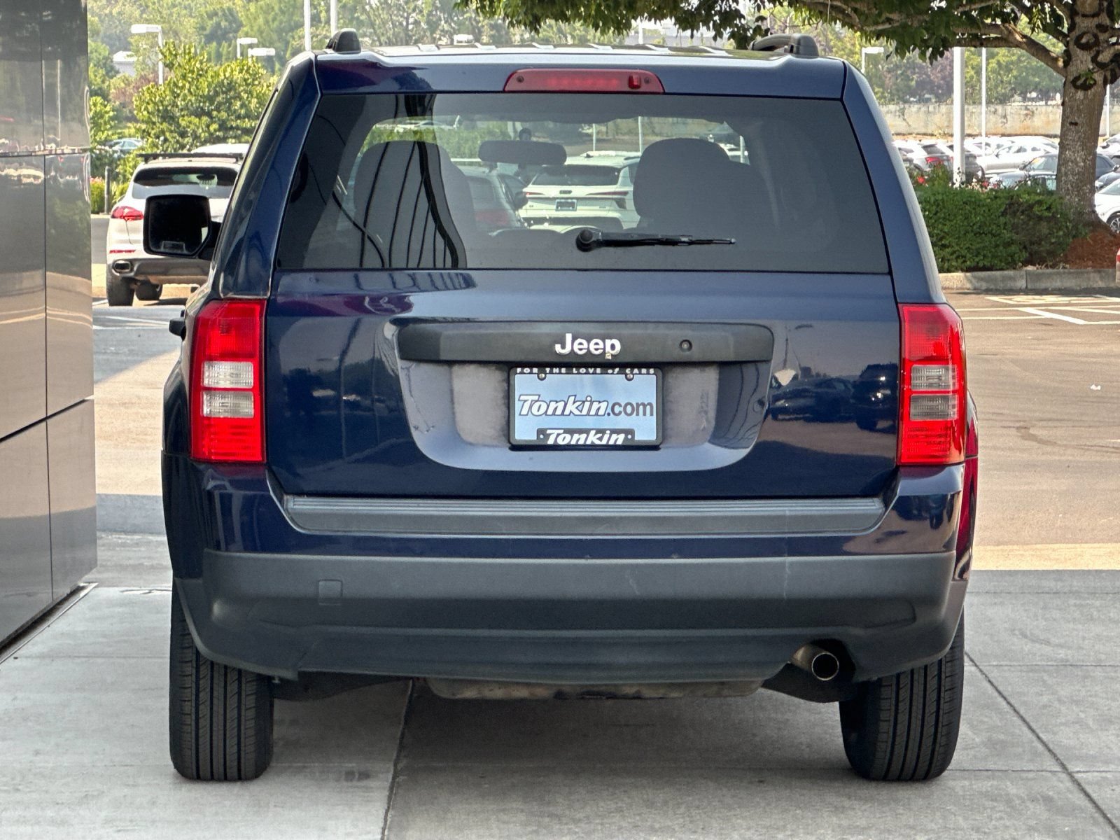 Used 2015 Jeep Patriot Sport FWD image 4
