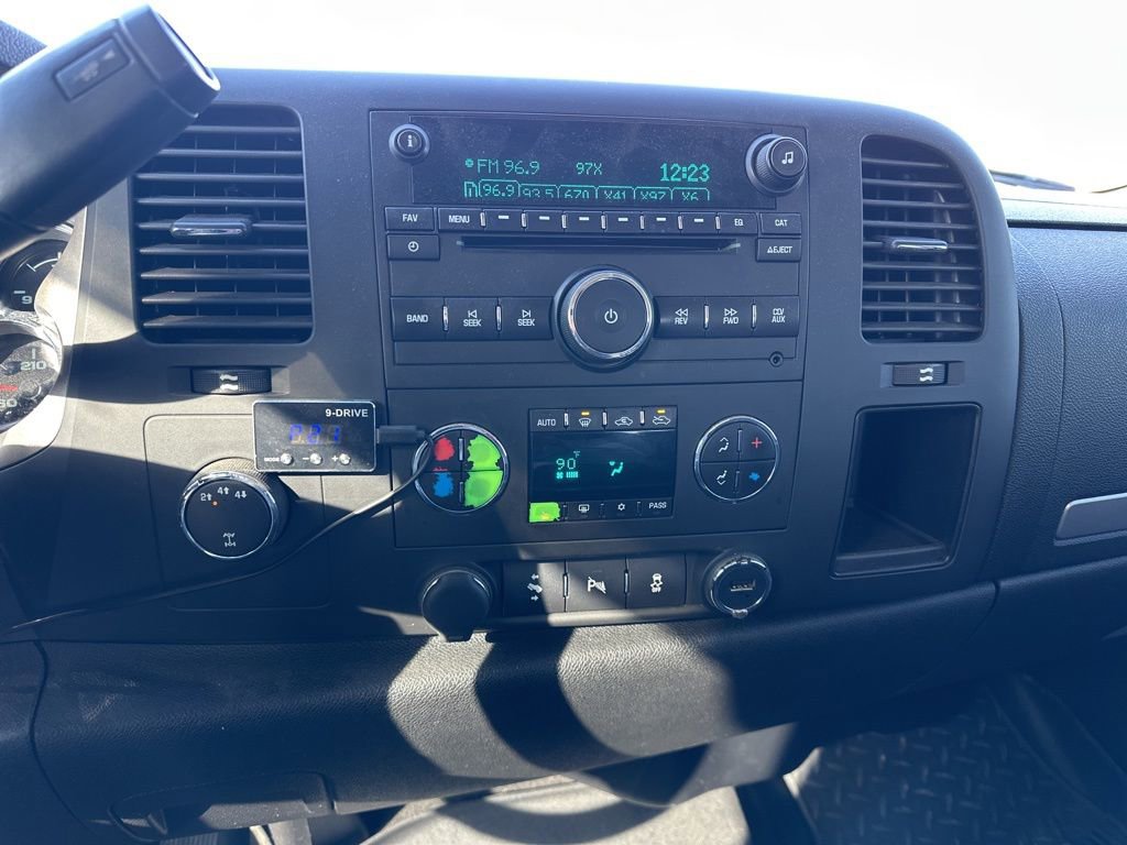 Used 2012 Chevrolet Silverado 2500 LT w/ Interior Plus Package image 38