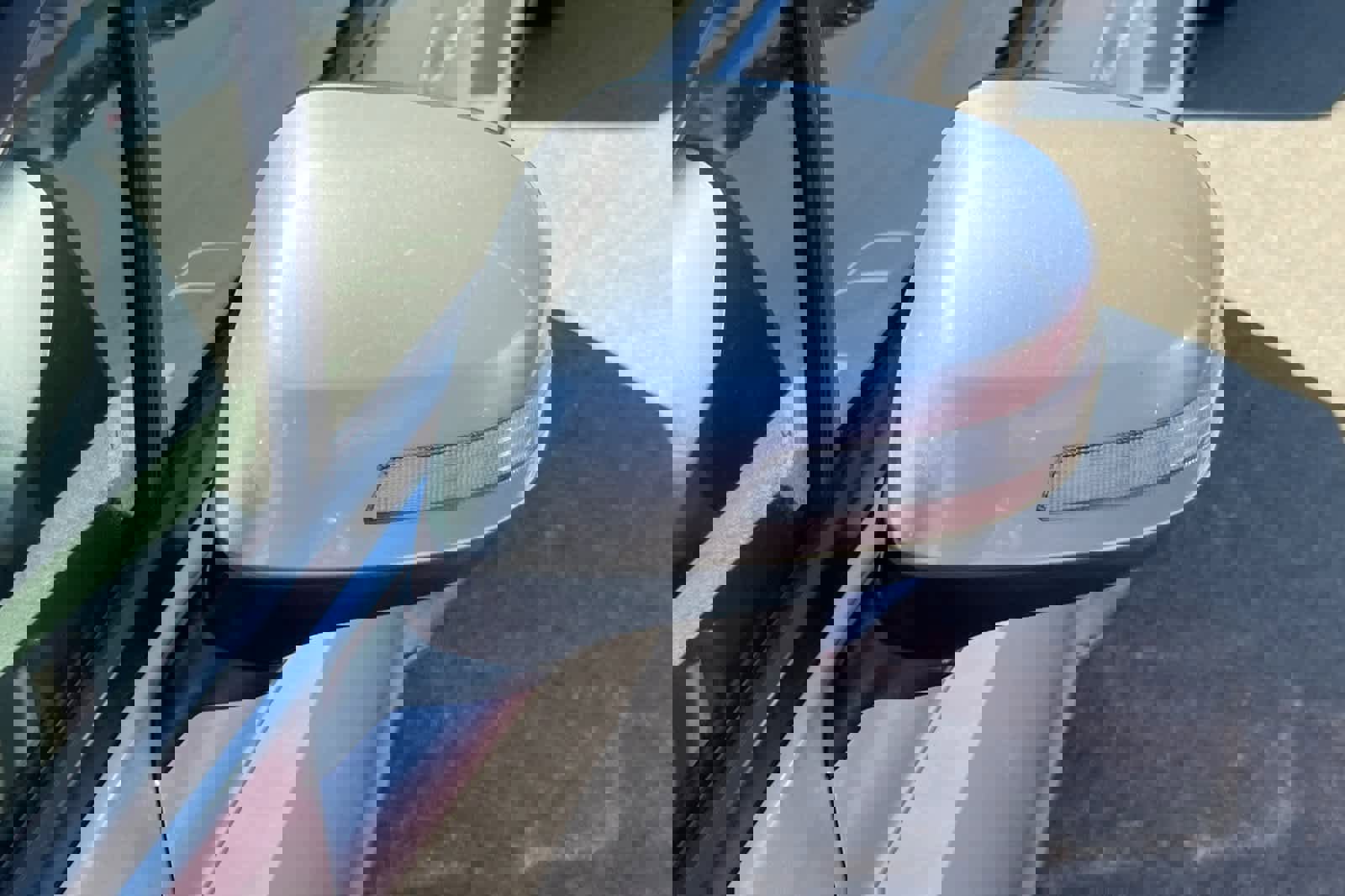 Used 2012 Honda Civic Hybrid Sedan image 9