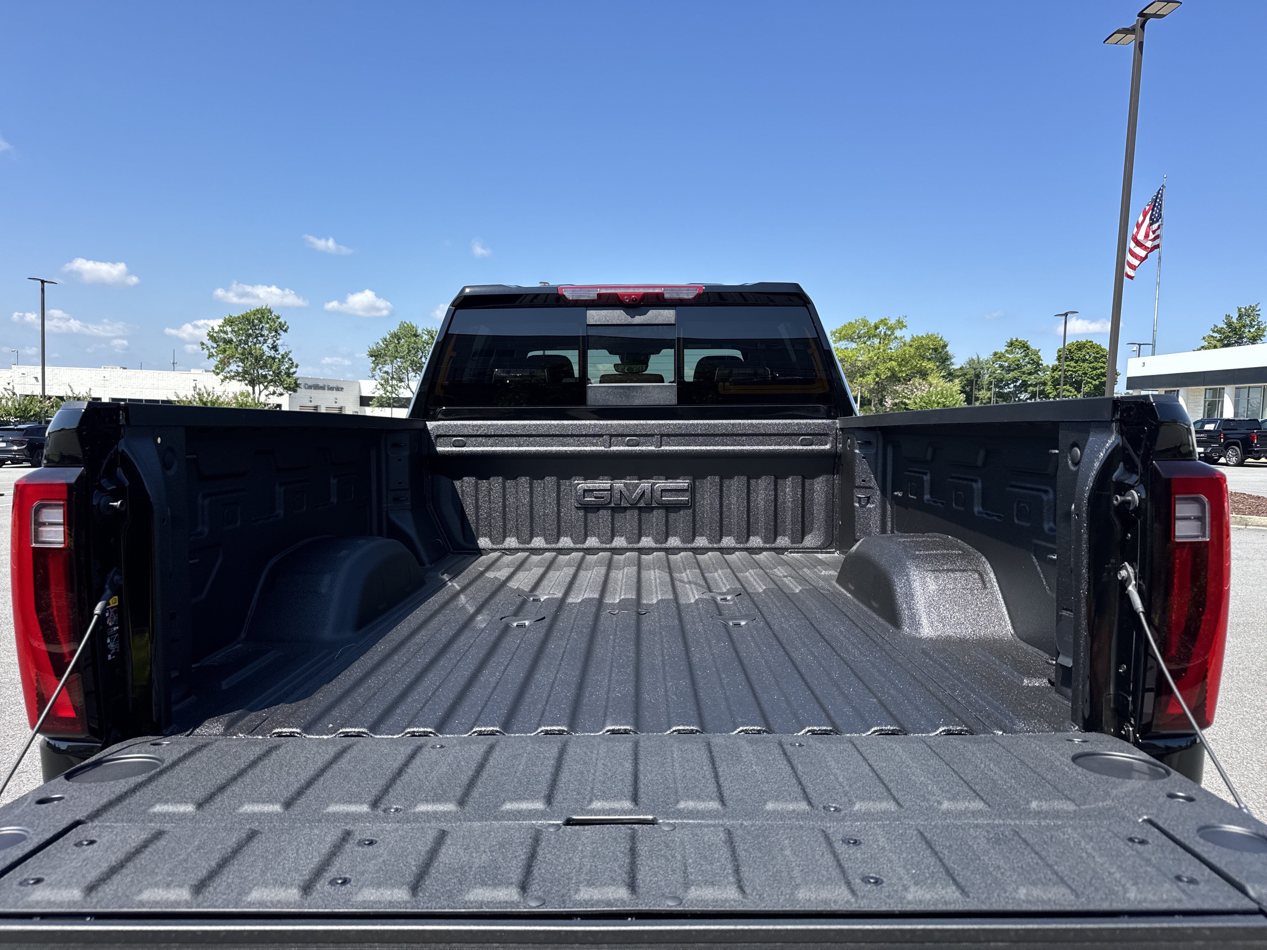 New 2026 GMC Sierra 2500 Denali Ultimate AWD/4WD image 34