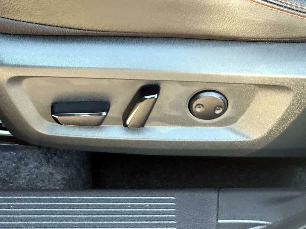 Certified 2025 Nissan Rogue SV w/ Rock Creek Premium Package image 19