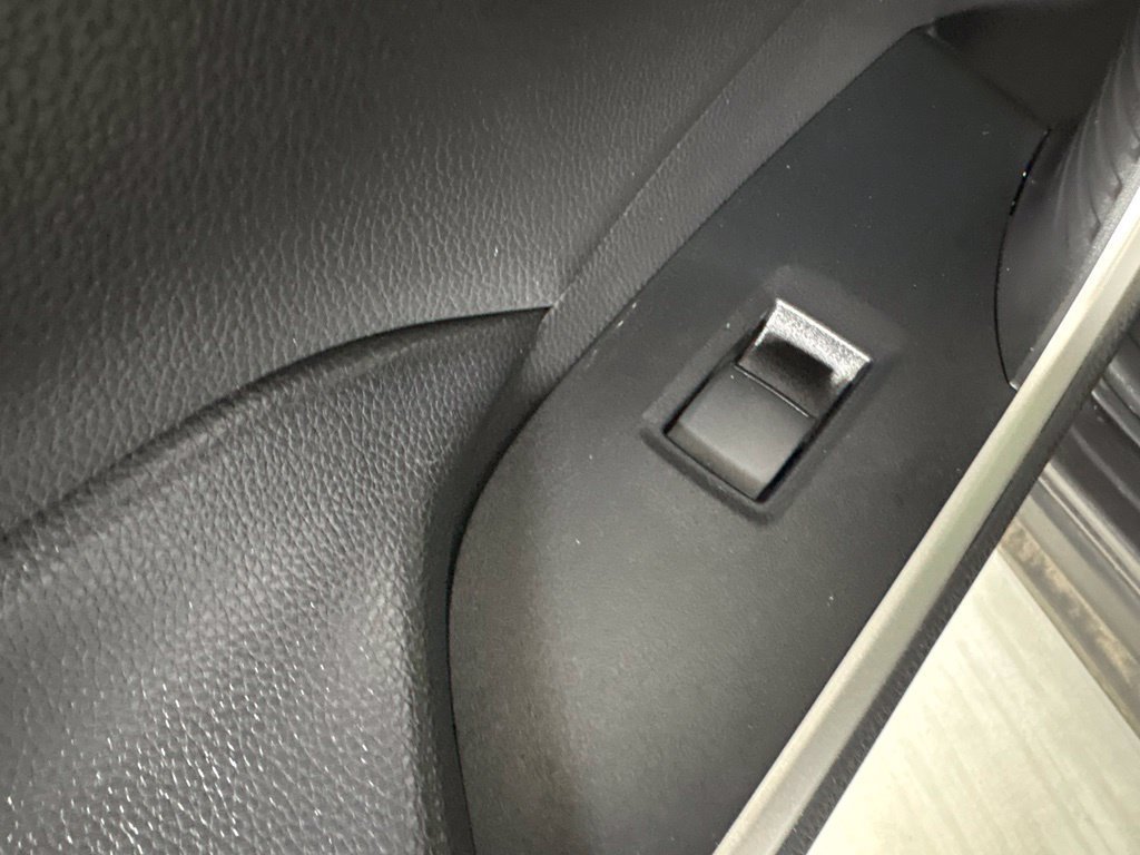 Used 2024 Toyota RAV4 LE FWD image 34