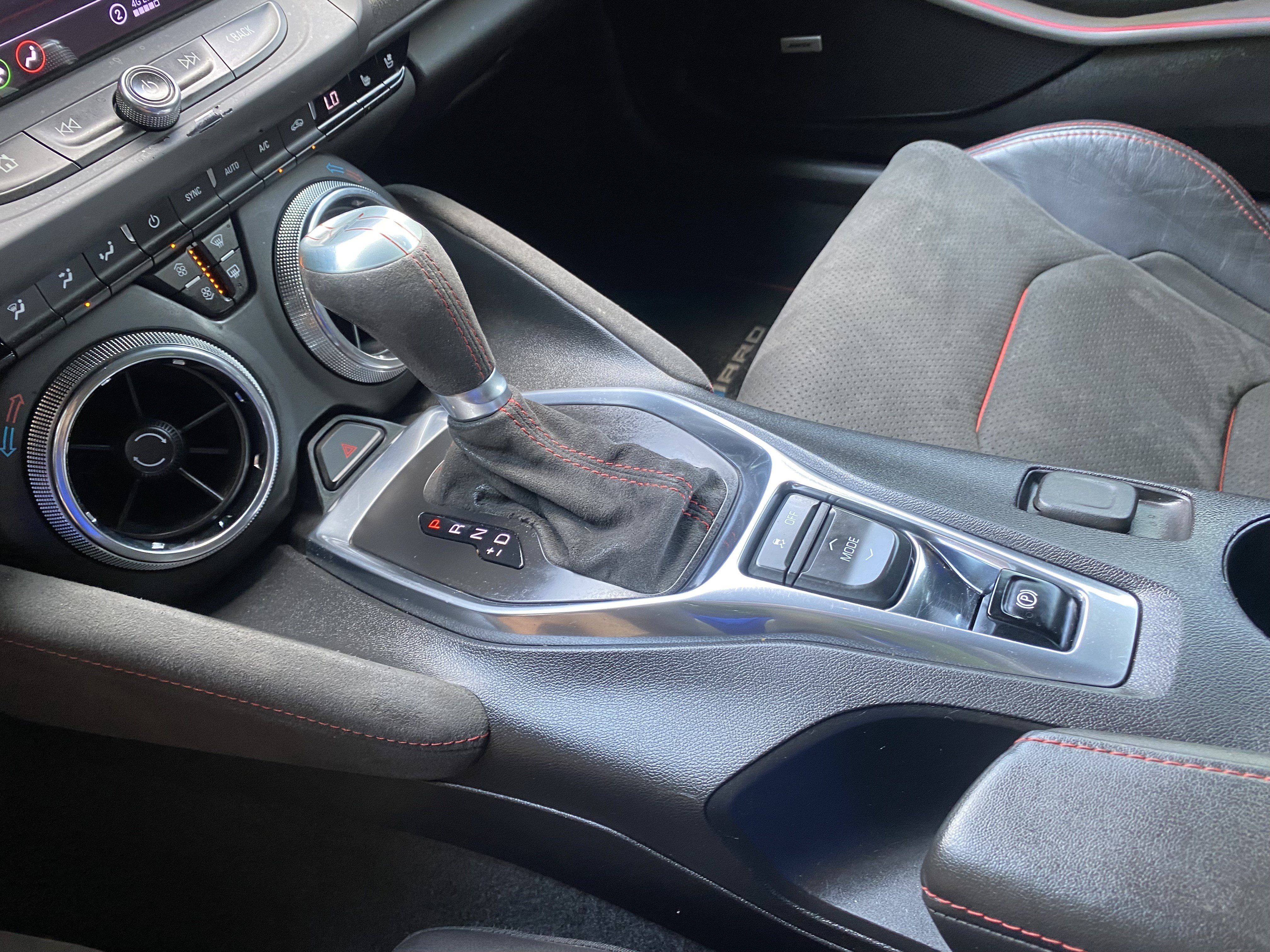 Used 2020 Chevrolet Camaro ZL1 RWD image 29