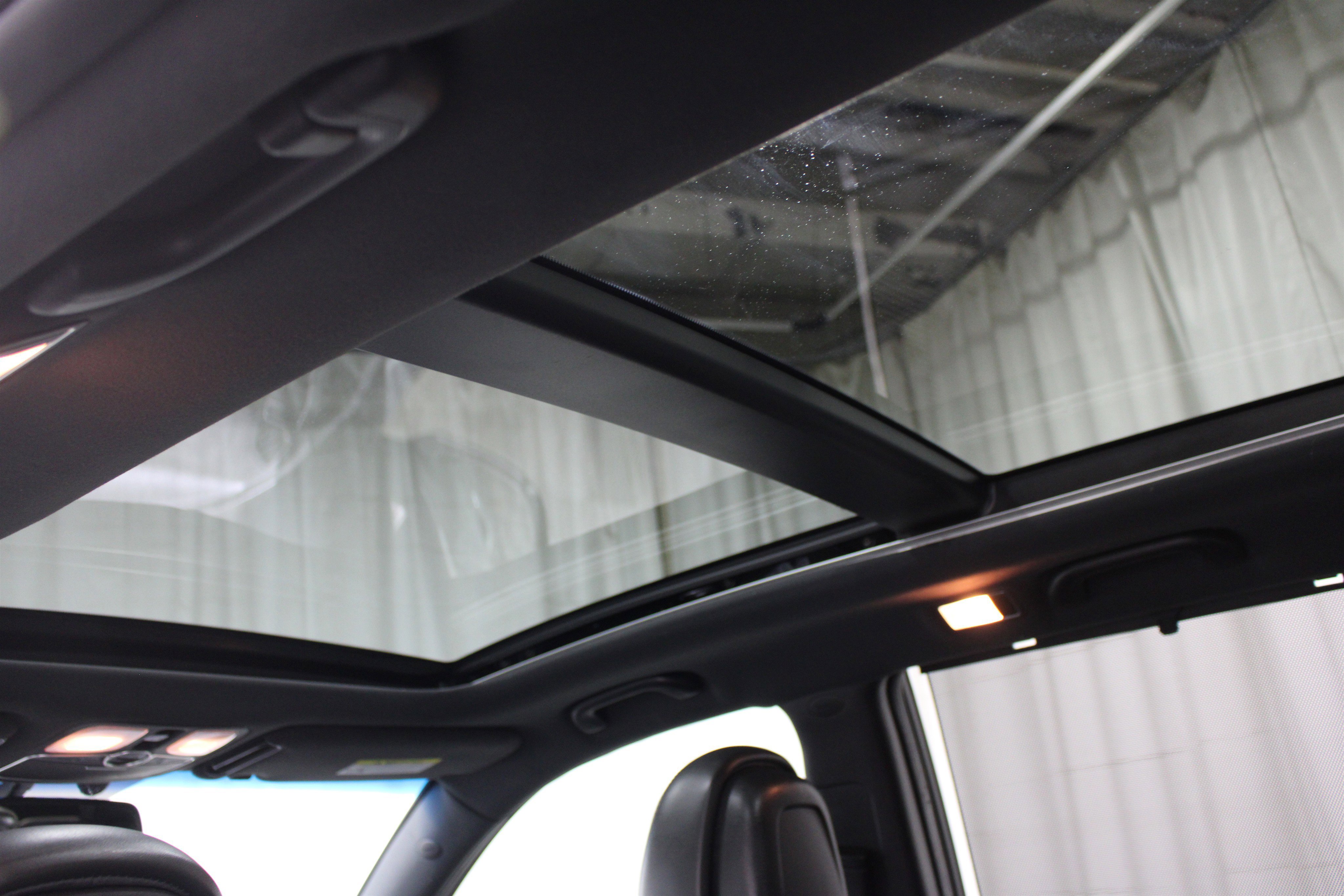 Used 2014 Kia Sorento SX w/ 3rd Row Package image 27