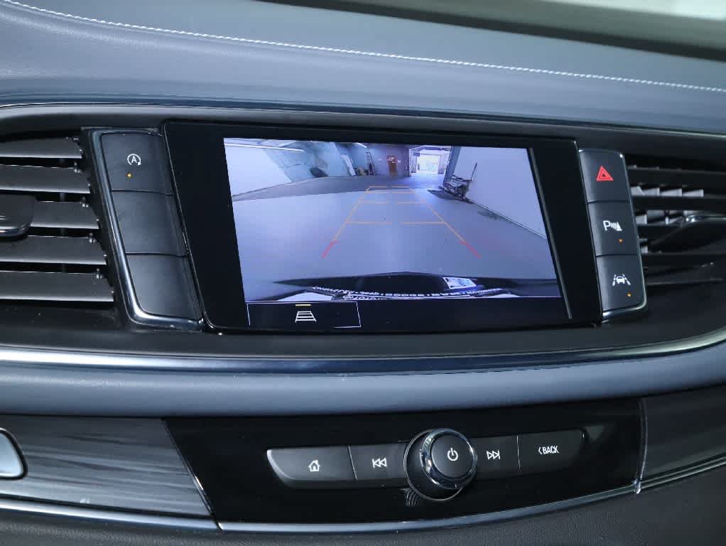 Used 2024 Buick Enclave Essence FWD image 29