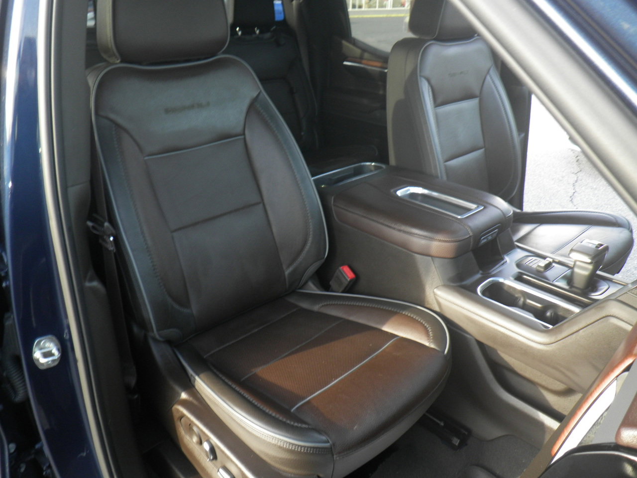 Used 2022 GMC Sierra 1500 Denali w/ Technology Package image 25