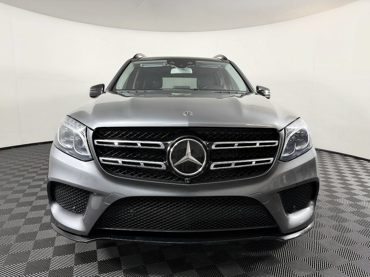 Used 2018 Mercedes-Benz GLS 550 4MATIC image 4