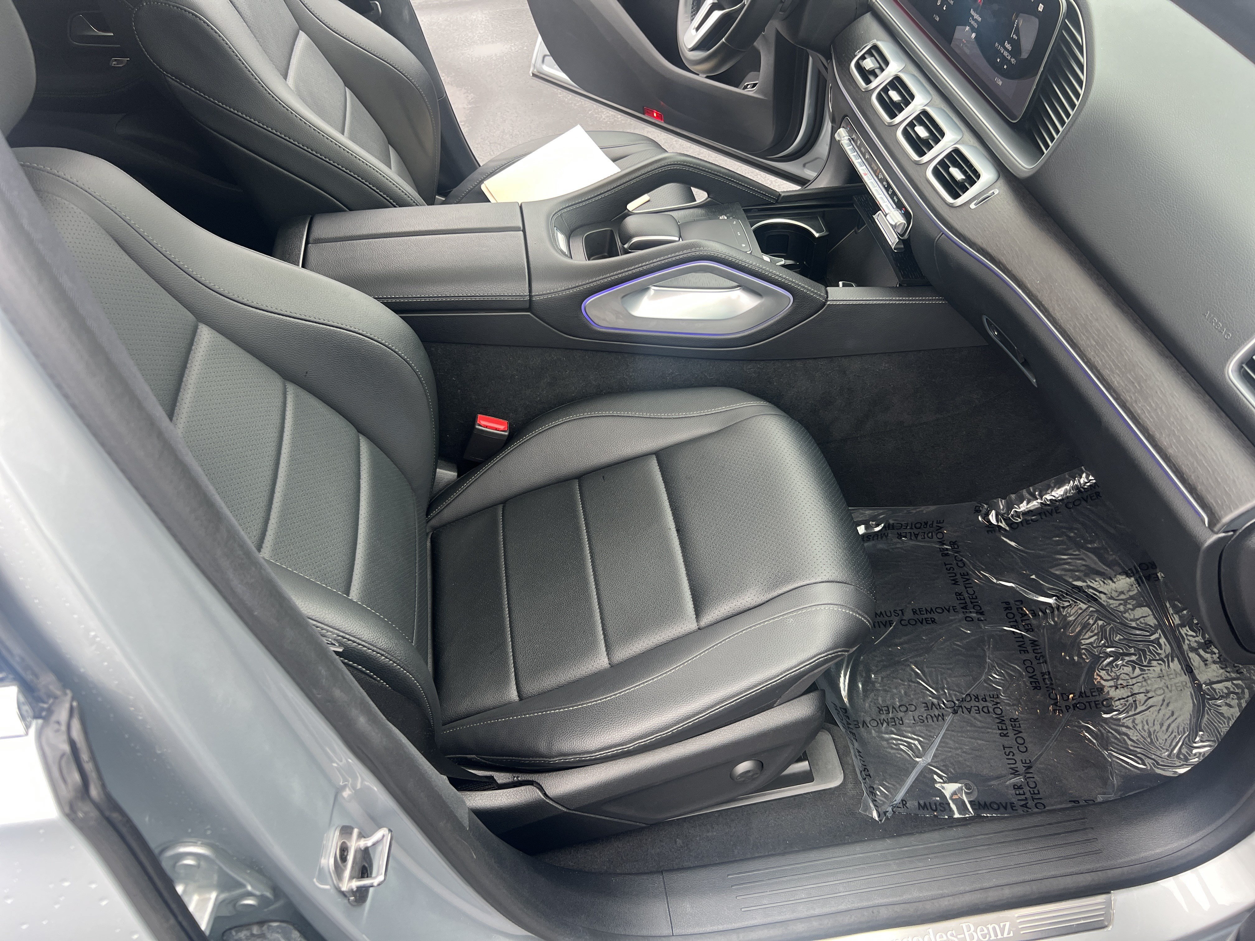 Certified 2022 Mercedes-Benz GLE 450 4MATIC w/ Premium Package image 35
