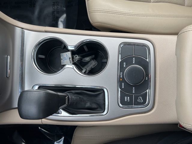 Used 2019 Jeep Grand Cherokee Limited w/ Luxury Group II AWD/4WD image 12