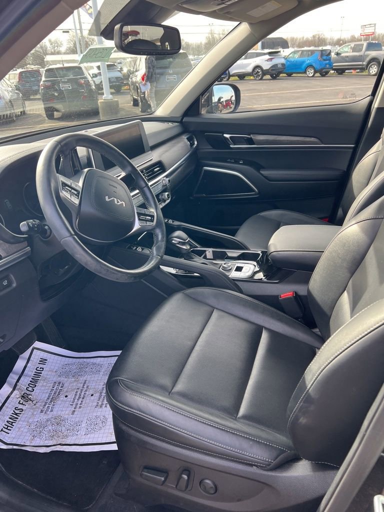 Used 2022 Kia Telluride EX image 8