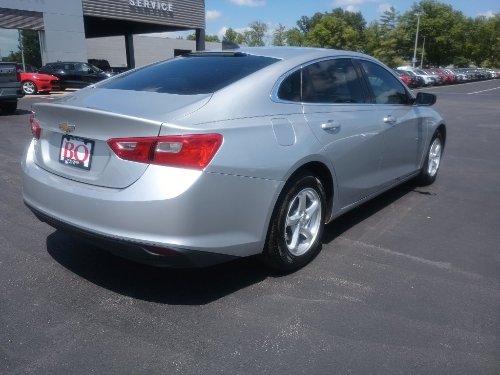 Used 2017 Chevrolet Malibu LS FWD image 8