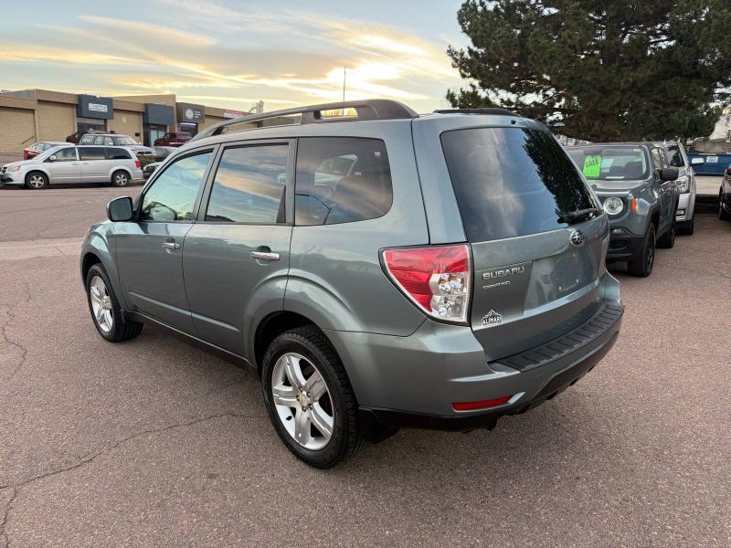 Used 2010 Subaru Forester 2.5X Premium w/ Popular Equipment Group 1A image 5