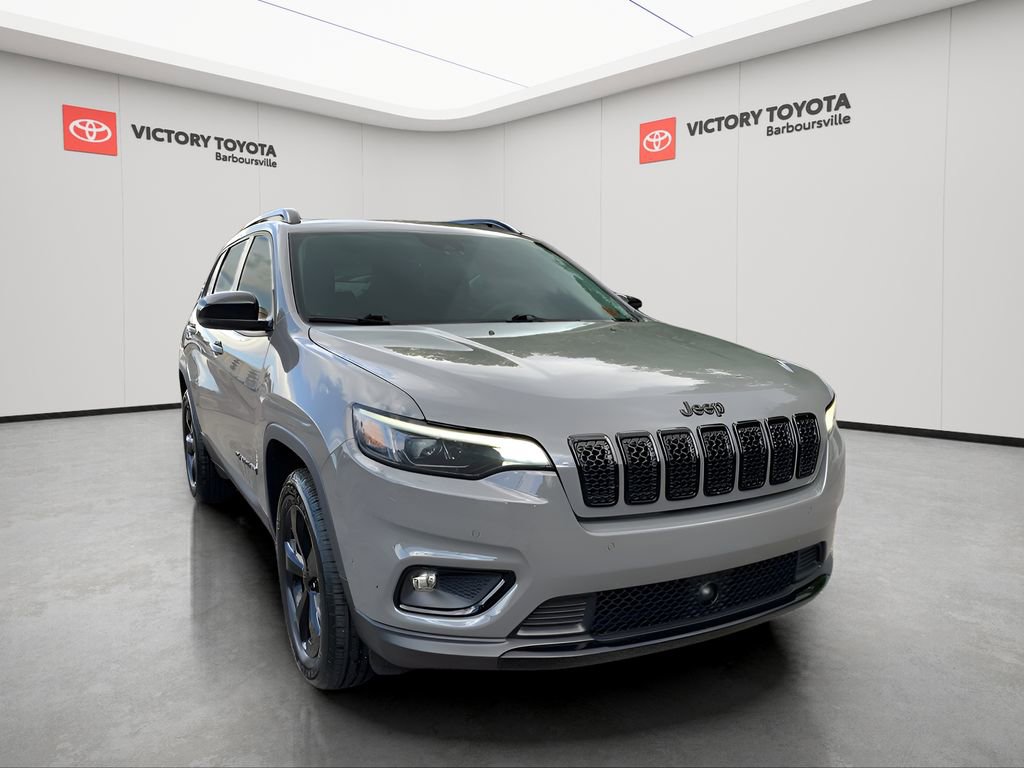 Used 2023 Jeep Cherokee Altitude Lux w/ Lux Elite Package