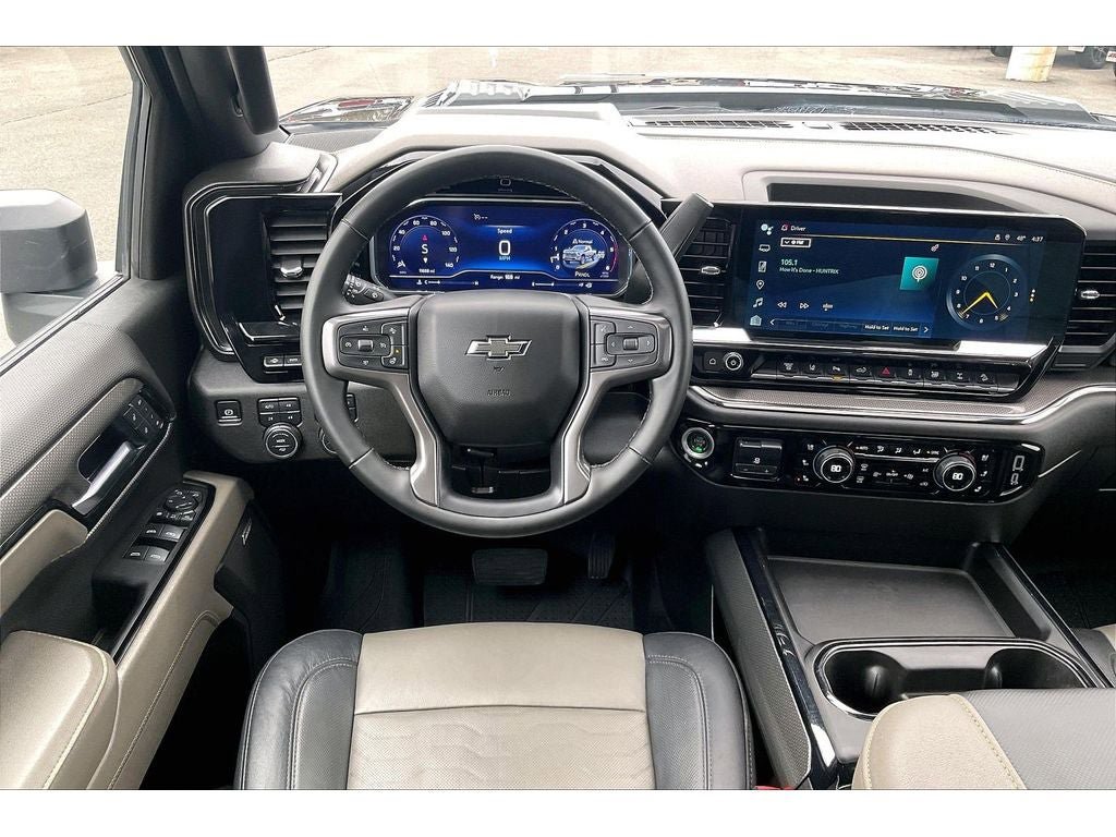 Used 2025 Chevrolet Silverado 2500 ZR2 w/ Technology Package AWD/4WD image 6