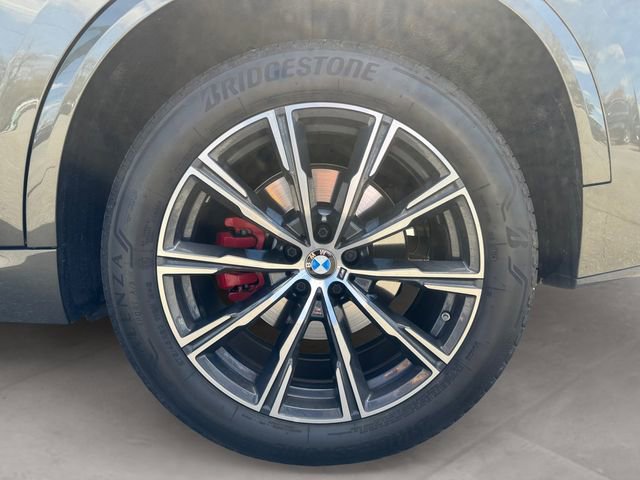 Used 2024 BMW X5 xDrive40i w/ M Sport Package image 14
